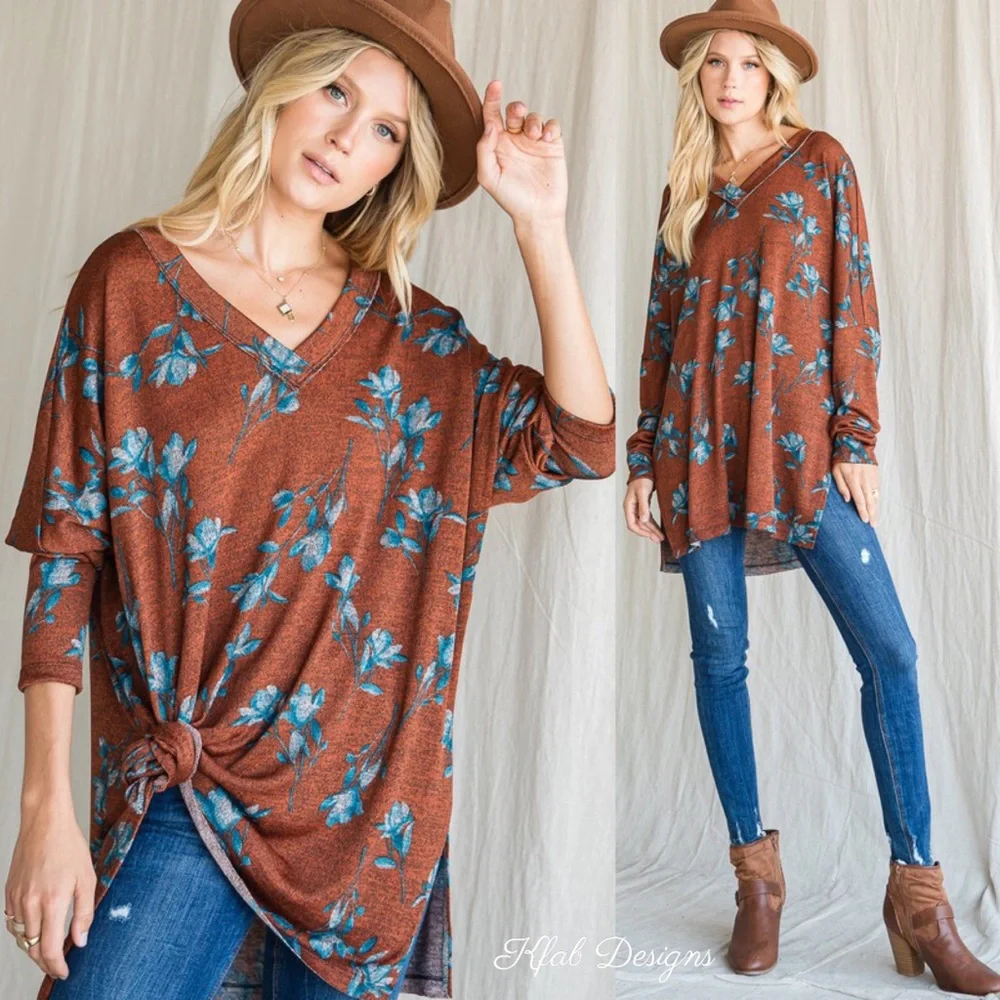 LAST 1! V Neck OVERSIZED Rust/Blue Floral Print Relaxed Fit Side Slit Detail Top - Picture 2 of 7